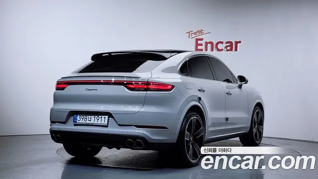 Porsche Cayenne 2020 — фото 2