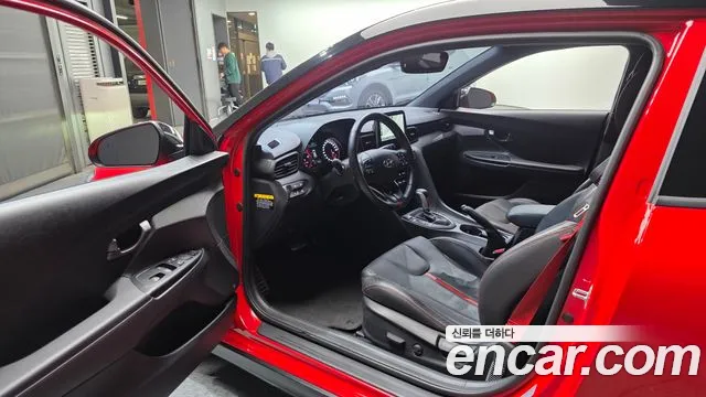 Hyundai Veloster 2018 — фото 10