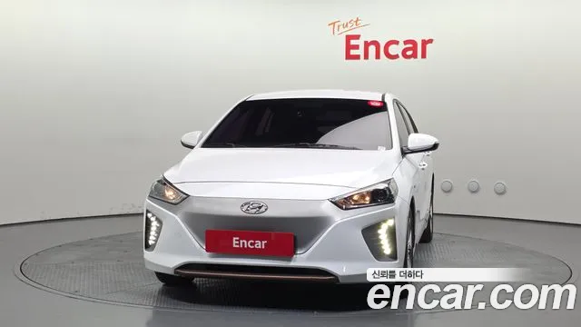 Hyundai Ioniq 2018 — фото 3