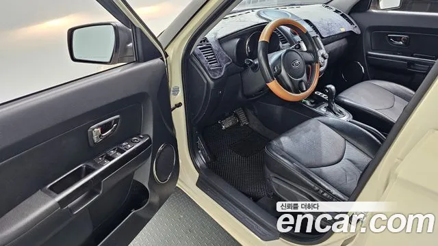 Kia Soul 2011 — фото 10