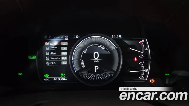Lexus ES 2021 — фото 11