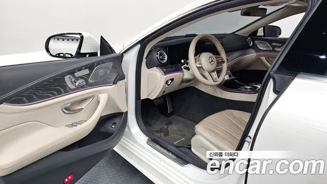 Mercedes-Benz CLS-Class 2020 — фото 10