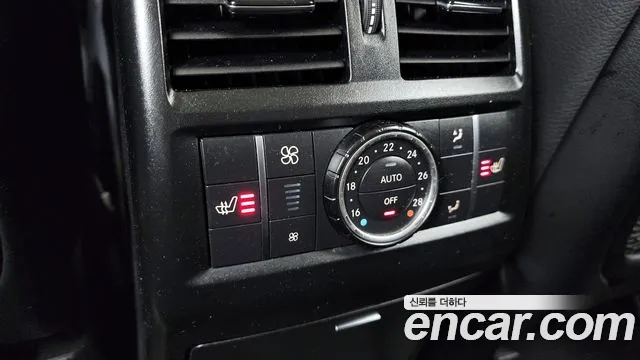 Mercedes-Benz GLS-Class 2017 — фото 19