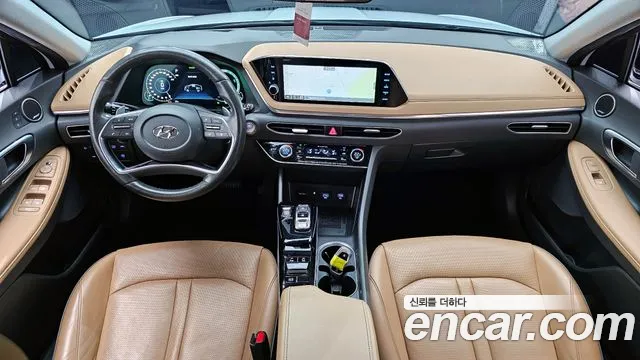 Hyundai Sonata 2020 — фото 10