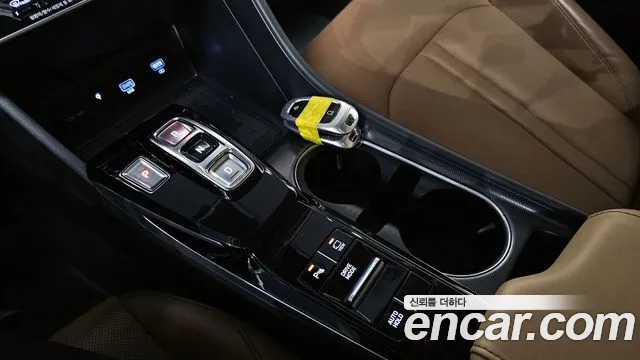 Hyundai Sonata 2020 — фото 12