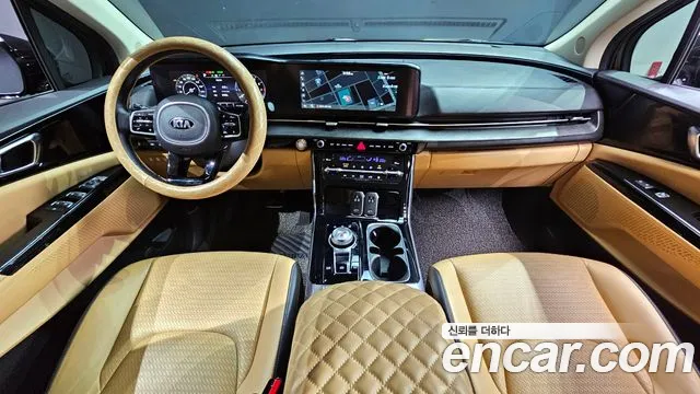Kia Canival 2021 — фото 10