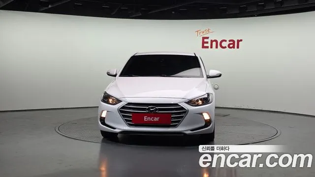 Hyundai AVANTE 2016 — фото 3