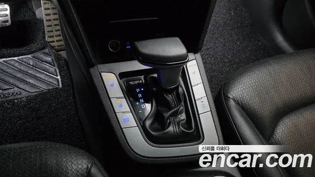 Hyundai AVANTE 2016 — фото 9