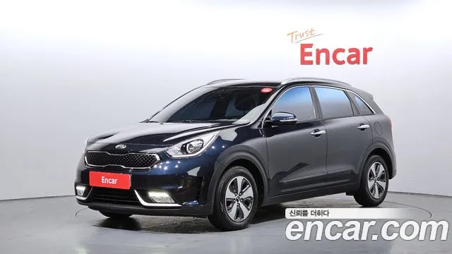 Kia Niro 2017 — фото 1