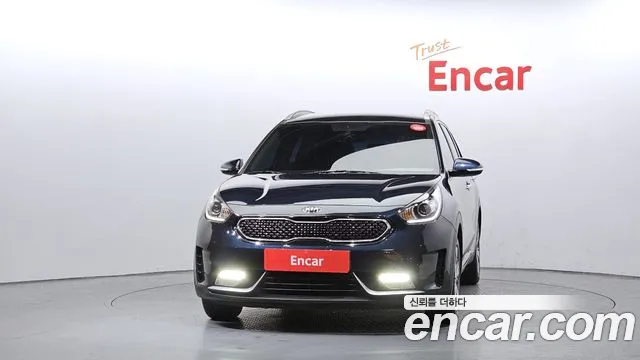 Kia Niro 2017 — фото 3