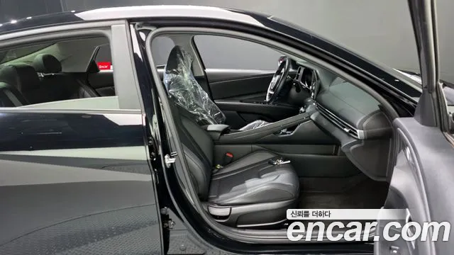 Hyundai AVANTE 2022 — фото 12