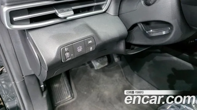 Hyundai AVANTE 2022 — фото 16