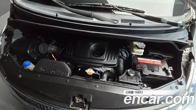 Hyundai Starex 2015 — фото 6