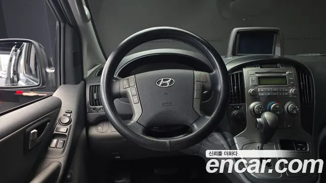 Hyundai Starex 2015 — фото 13