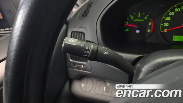 Hyundai Starex 2015 — фото 17