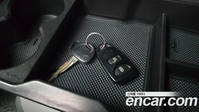 Hyundai Starex 2015 — фото 19