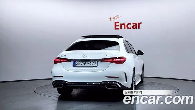 Mercedes-Benz C-Class 2023 — фото 5