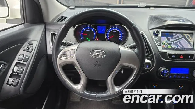 Hyundai Tucson 2011 — фото 15