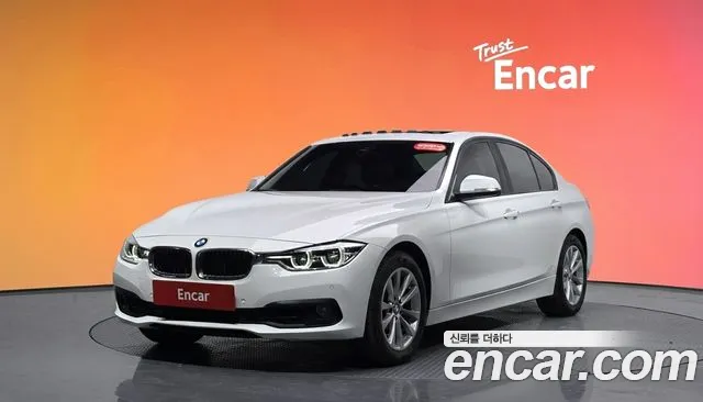 BMW 3-Series 2018 — фото 20