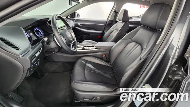 Hyundai Sonata 2022 — фото 10