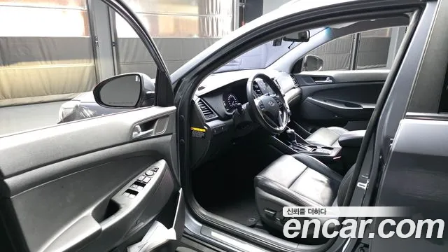 Hyundai Tucson 2017 — фото 10