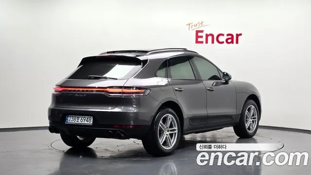 Porsche Macan 2015 — фото 2