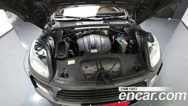Porsche Macan 2015 — фото 6