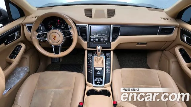 Porsche Macan 2015 — фото 7