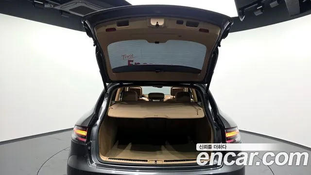Porsche Macan 2015 — фото 20