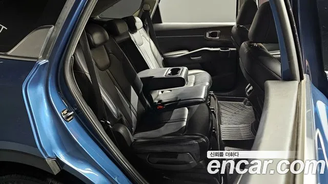 Kia Sorento 2021 — фото 17