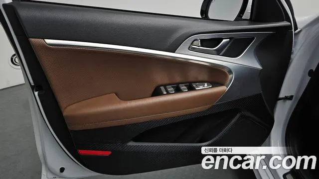 Genesis G70 2018 — фото 13