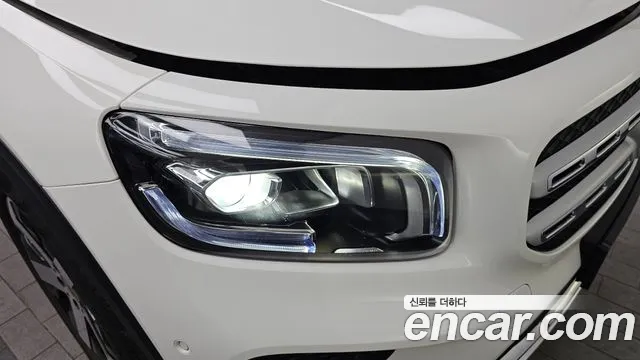 Mercedes-Benz GLB-Class 2020 — фото 8