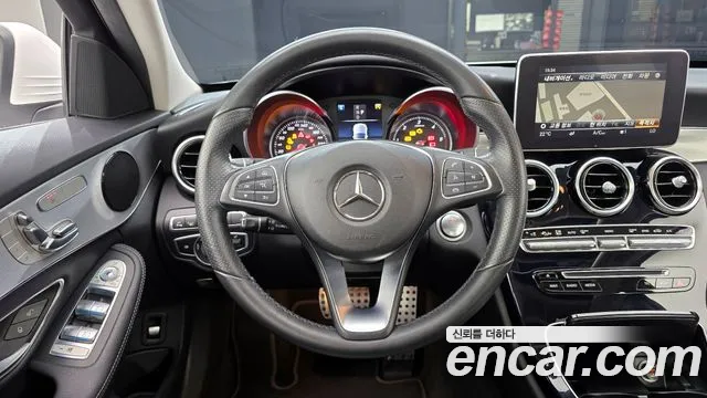 Mercedes-Benz C-Class 2018 — фото 20