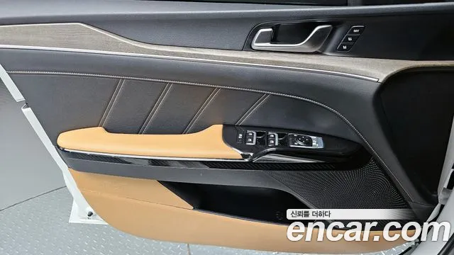 Kia K5 2021 — фото 14