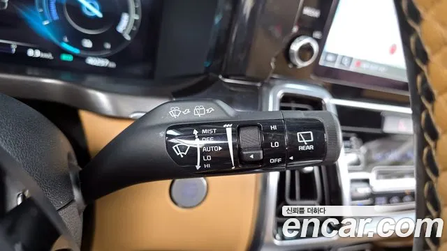 Kia Sorento 2023 — фото 16