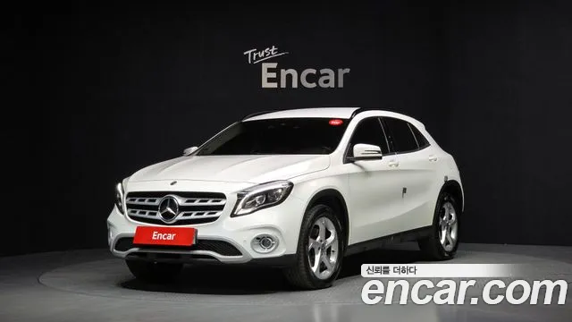 Mercedes-Benz GLA-класс