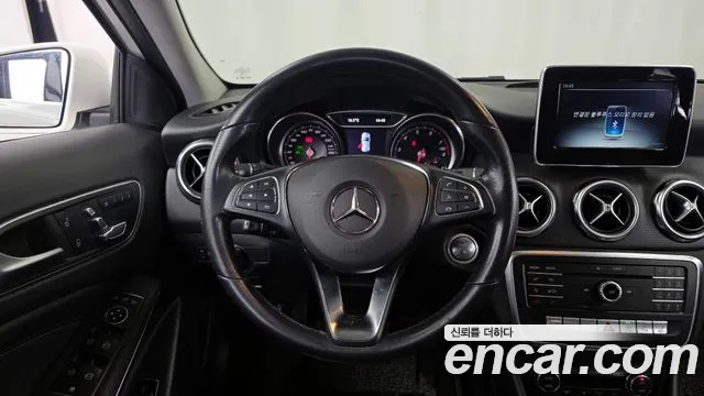 Mercedes-Benz GLA-Class 2019 — фото 18