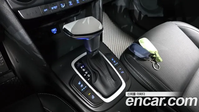 Hyundai Kona 2020 — фото 12