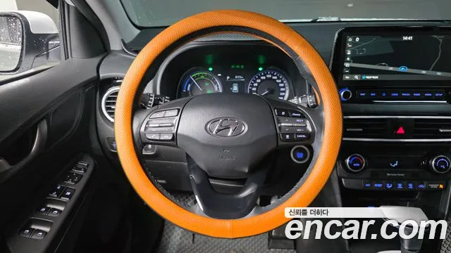 Hyundai Kona 2020 — фото 18