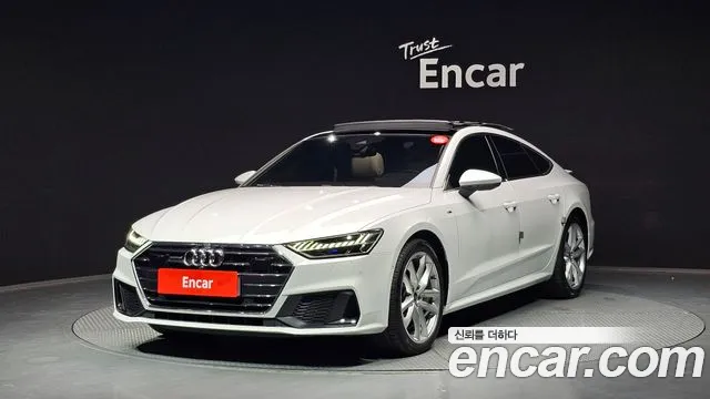 Audi A7 2022 — фото 1