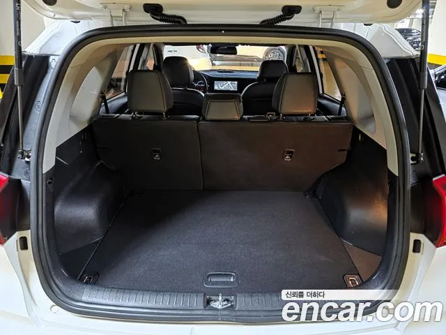 Kia Niro 2023 — фото 20