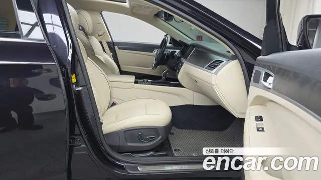 Hyundai Genesis 2016 — фото 17