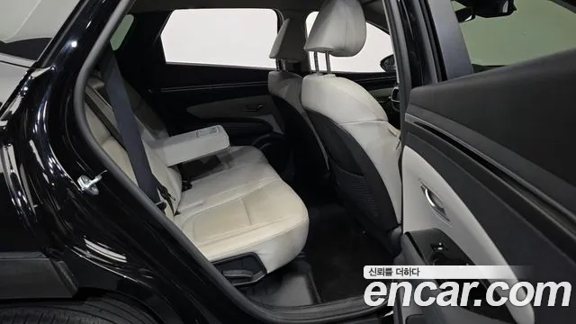 Hyundai Tucson 2021 — фото 12