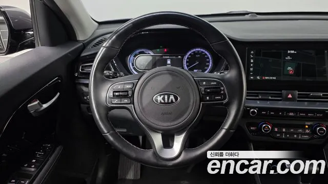 Kia Niro 2020 — фото 13