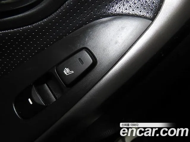 Hyundai AVANTE 2013 — фото 15