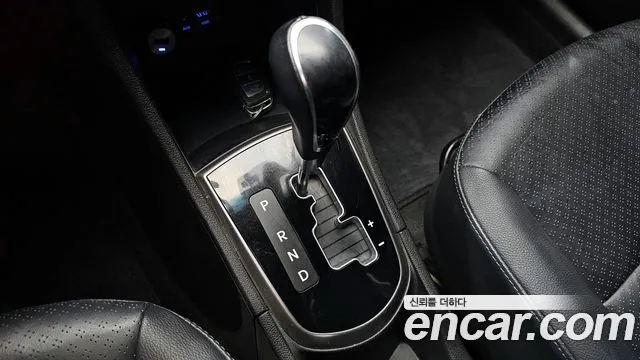 Hyundai Accent 2016 — фото 12