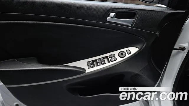 Hyundai Accent 2016 — фото 14