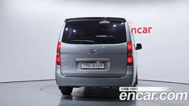 Hyundai Starex 2014 — фото 4