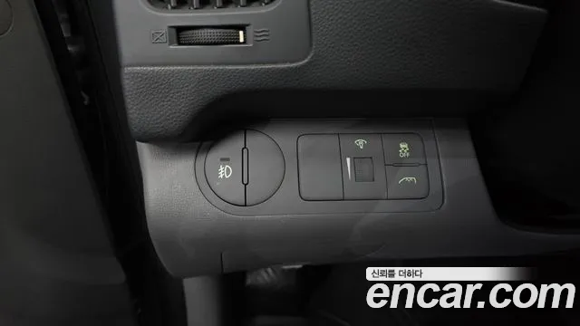 Hyundai Starex 2014 — фото 14