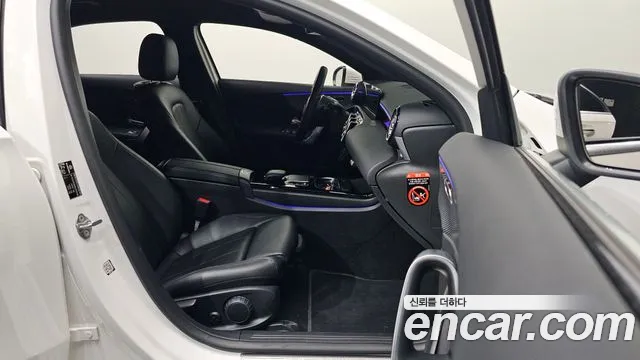 Mercedes-Benz A-Class 2021 — фото 17